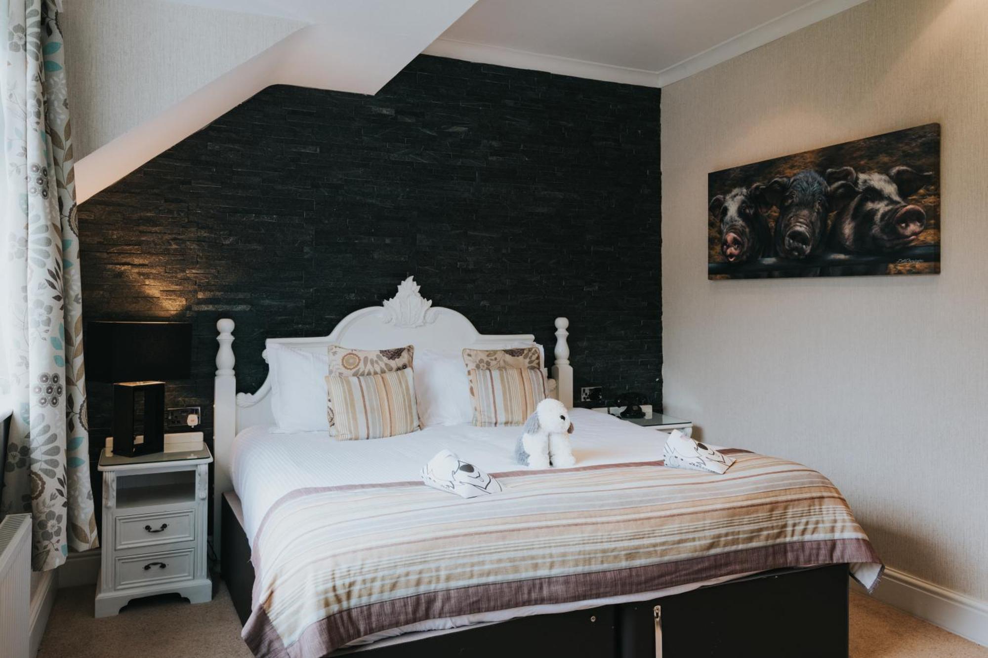 Hotel Wild Boar Estate Bowness-on-Windermere Esterno foto