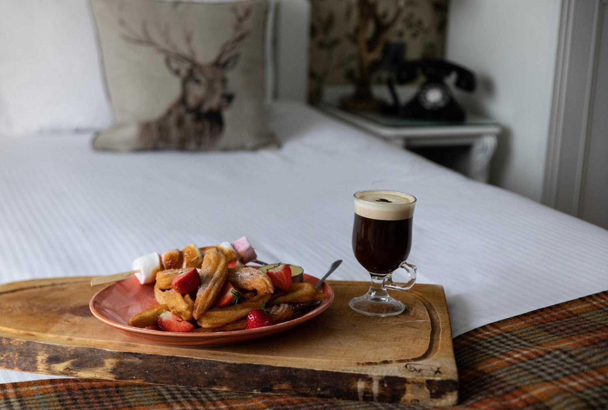 Hotel Wild Boar Estate Bowness-on-Windermere Esterno foto