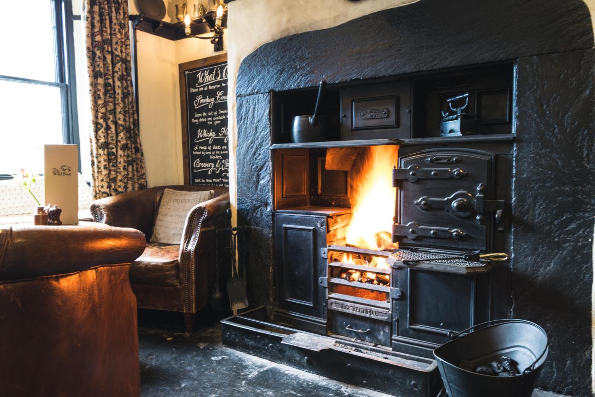 Hotel Wild Boar Estate Bowness-on-Windermere Esterno foto