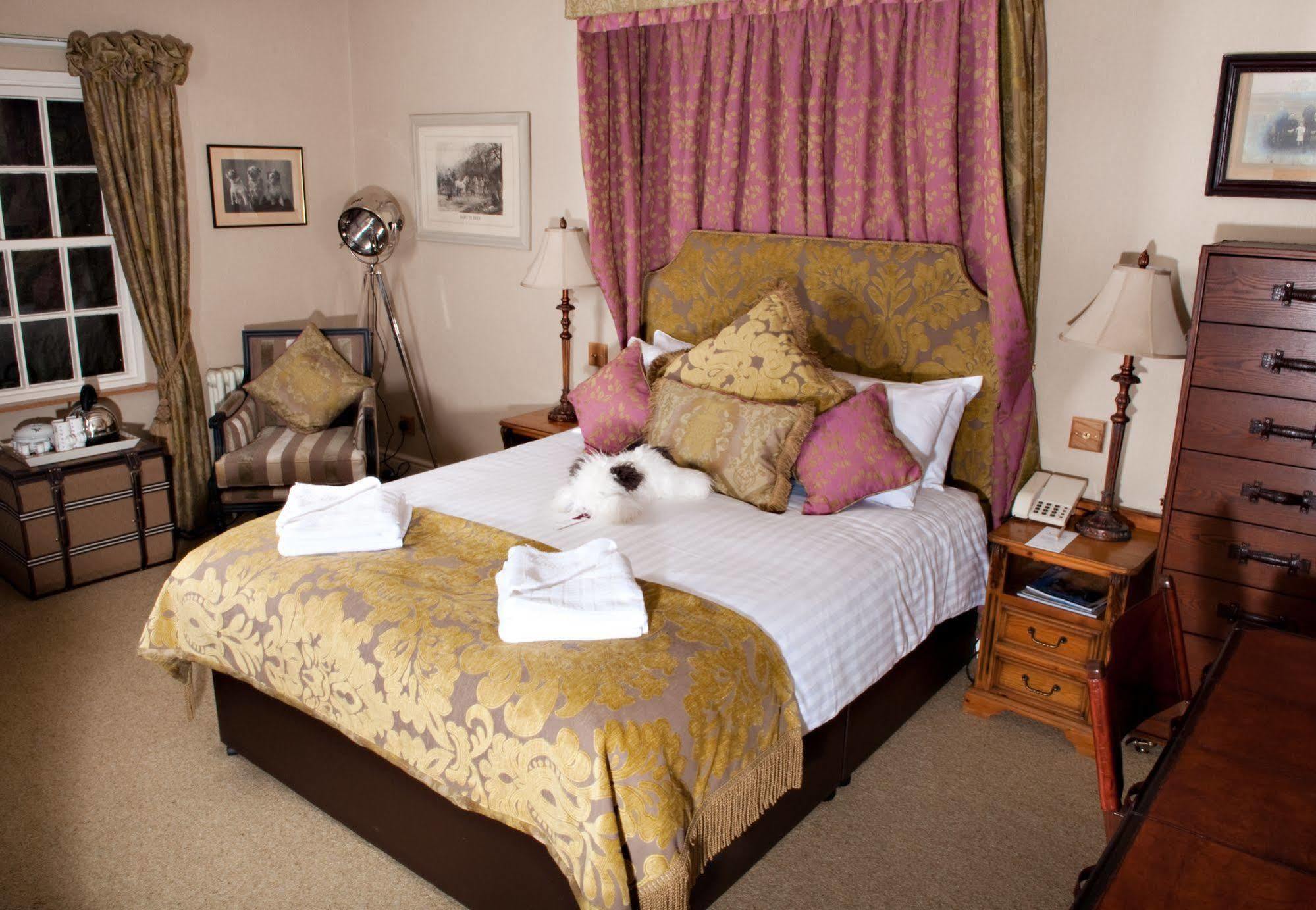 Hotel Wild Boar Estate Bowness-on-Windermere Esterno foto